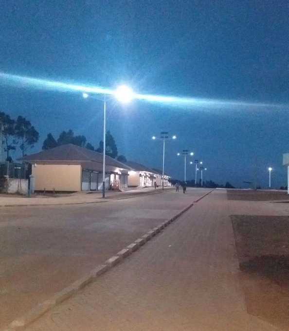瓜州县非洲科特迪瓦太阳能路灯工程